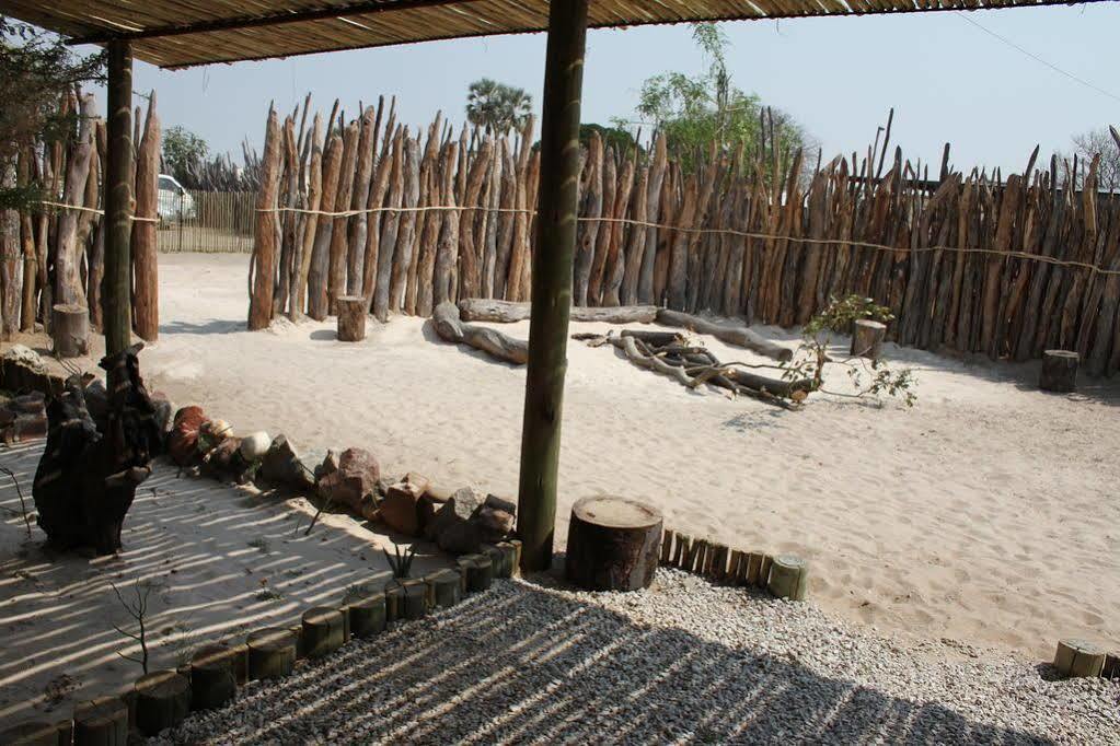 Ongula Village Homestead Lodge Ondangwa Dış mekan fotoğraf