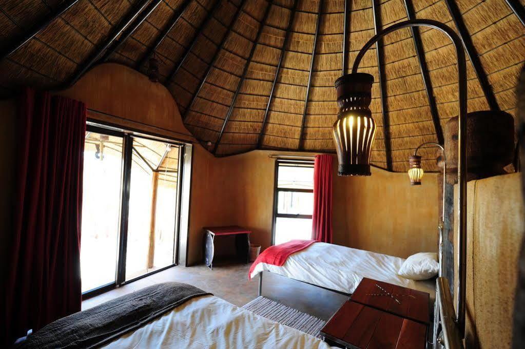 Ongula Village Homestead Lodge Ondangwa Dış mekan fotoğraf